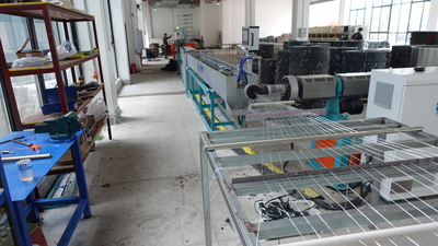 纤塑格栅条带/柔性打包带挤出机