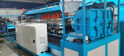 土工格室片材挤出机