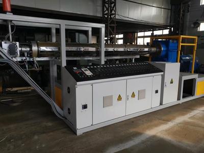 土工格室片材挤出机