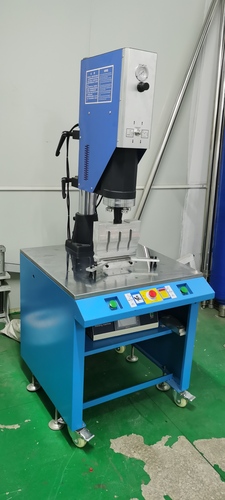 超声波塑料焊接机