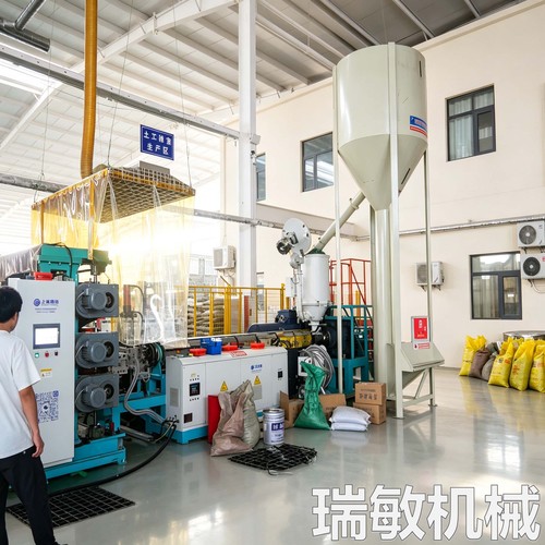 土工格室片材挤出机