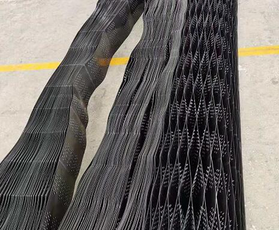 土工格室生产线